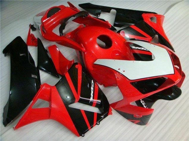 2003-2004 Red Honda CBR600RR Motorbike Fairing Canada 2003-2004 Red Honda CBR600RR Motorbike Fairing Canada