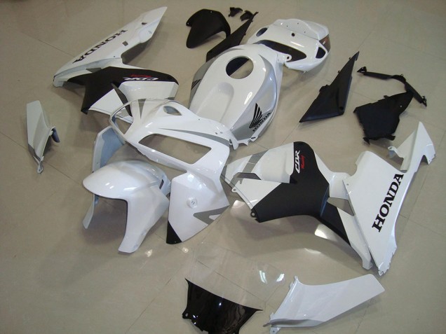 2005-2006 Pearl White Matte Black Honda CBR600RR Motorcycle Fairing Canada 2005-2006 Pearl White Matte Black Honda CBR600RR Motorcycle Fairing Canada